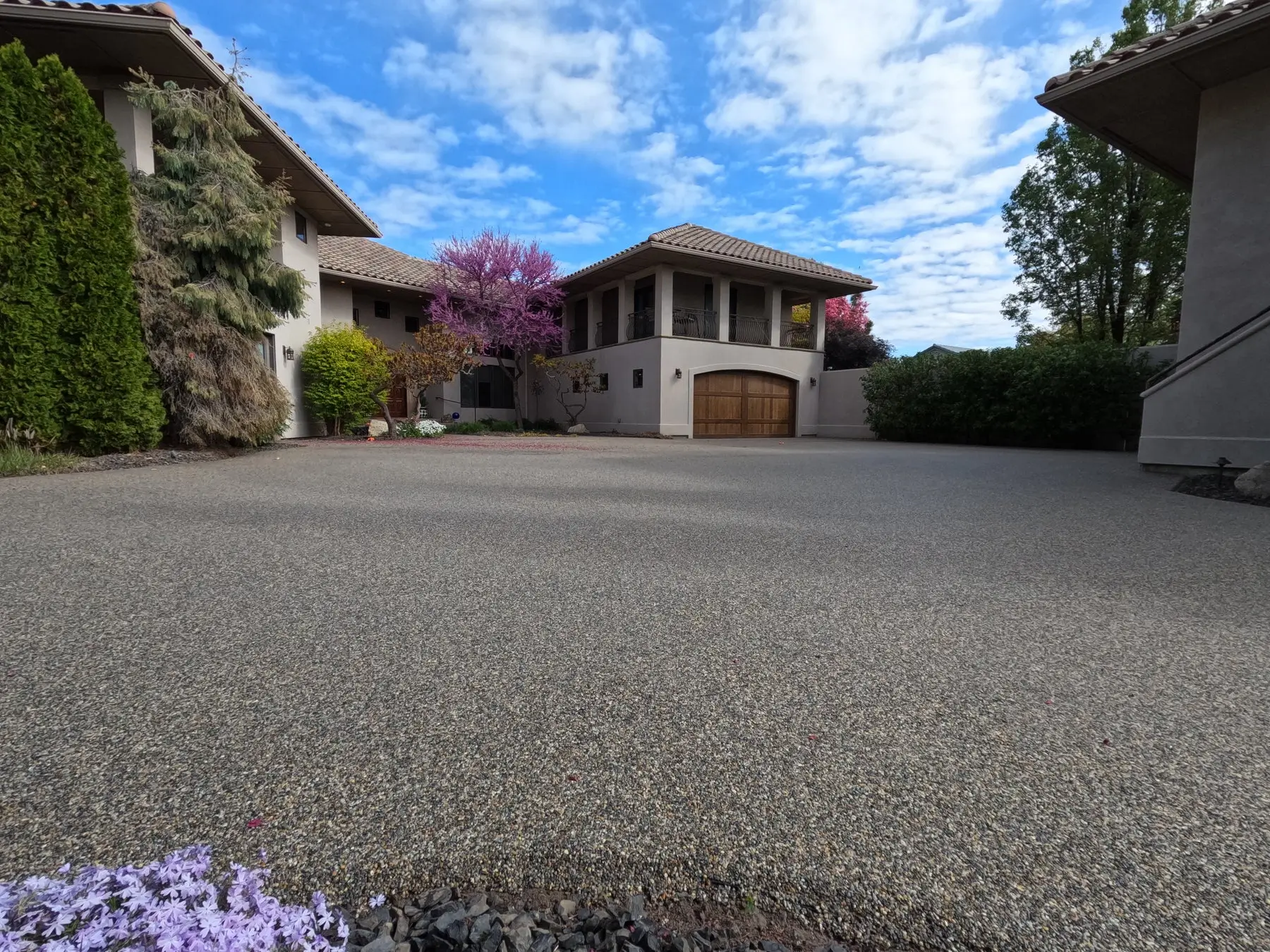 Driveway_Mr_Mudd_Installer_Page_1800x