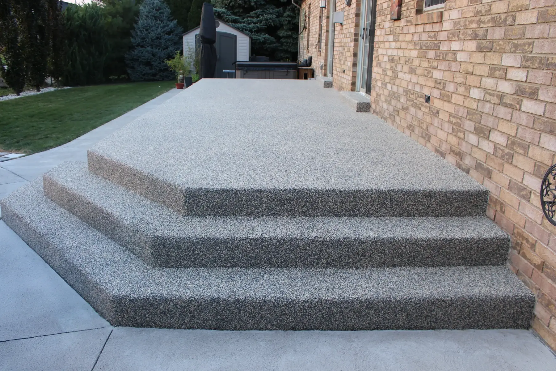 The_Burj_Steps_Covered_Safety_Surfacing_1800x
